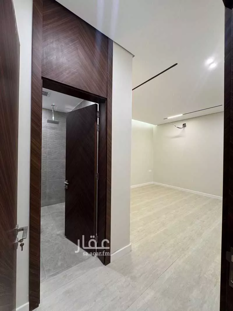 دور 4 غرف في السويدي 8