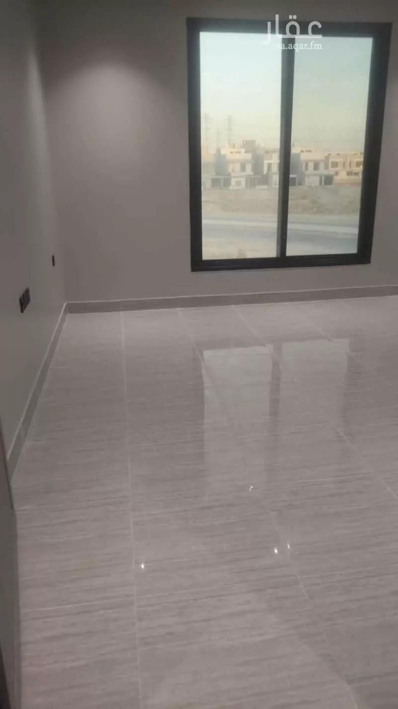 4 bedroom apartment in Ash Sharq 4