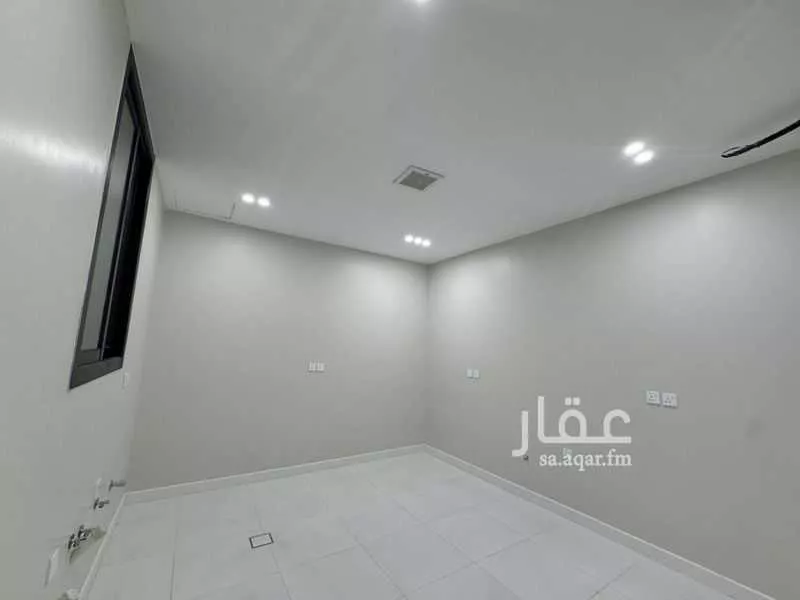 دور 4 غرف في السويدي 11