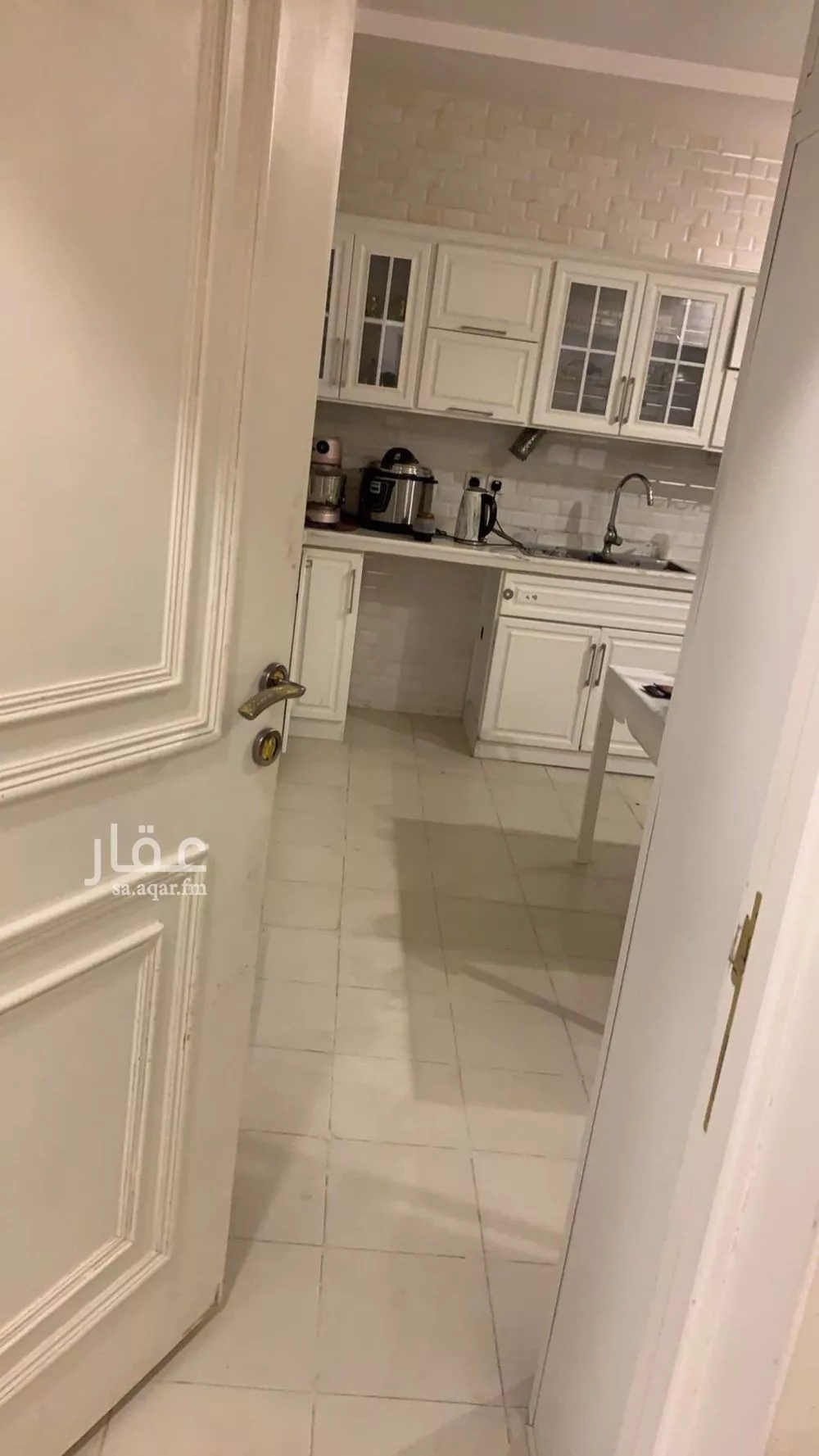 شقة 4 غرف في ظهرة لبن 3