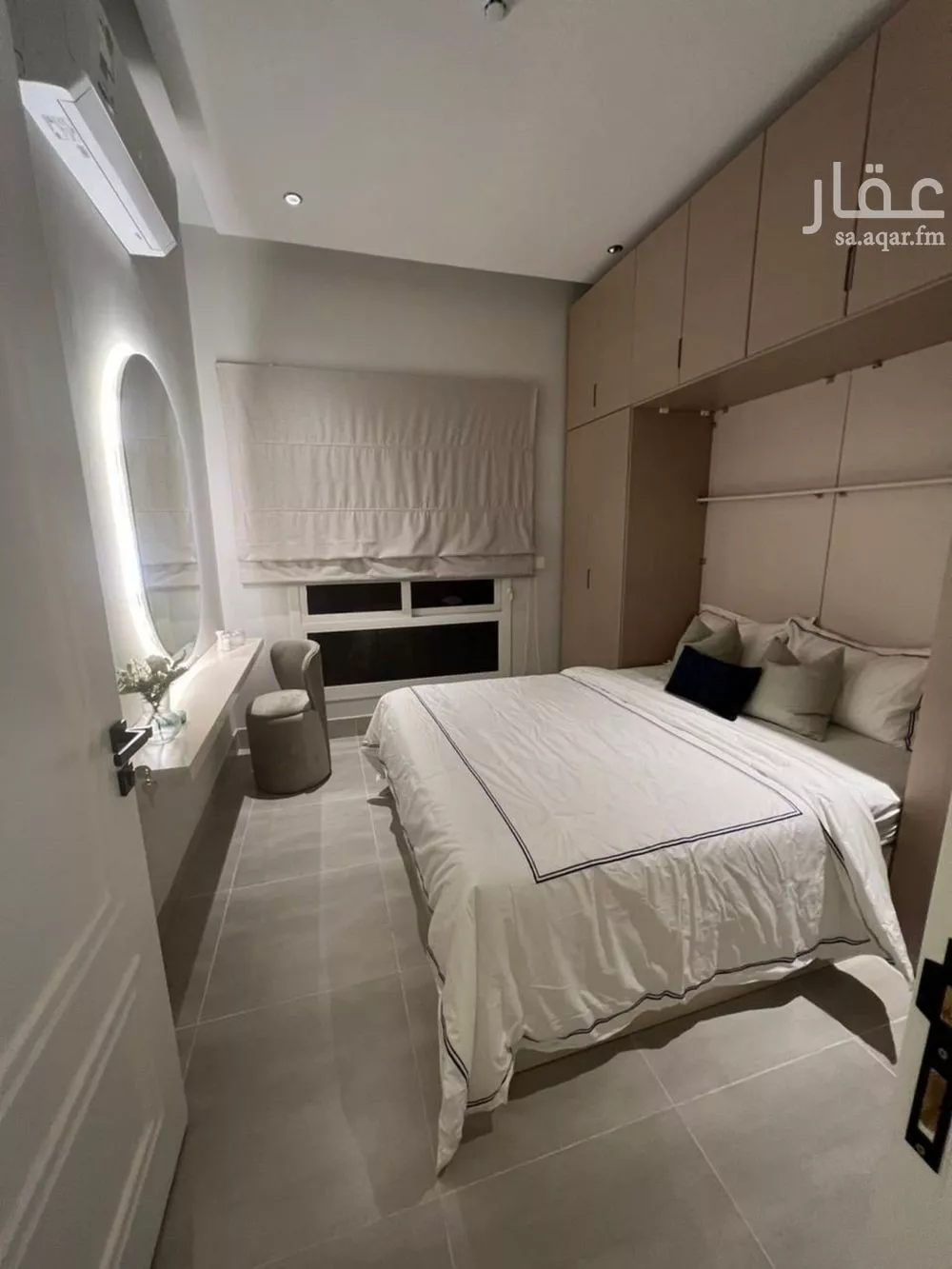 شقة 5 غرف في الملقا 2