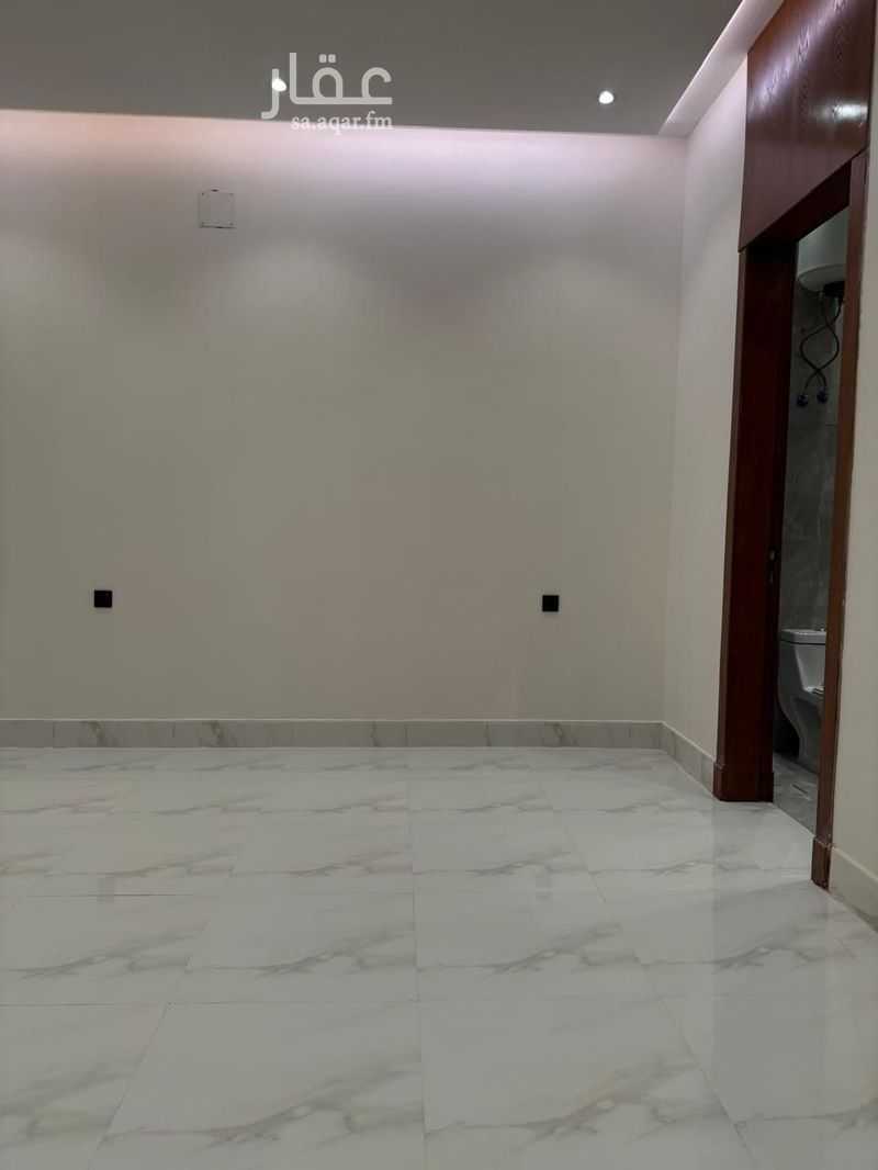 4 bedroom apartment in Al Hazm, Riyadh 11