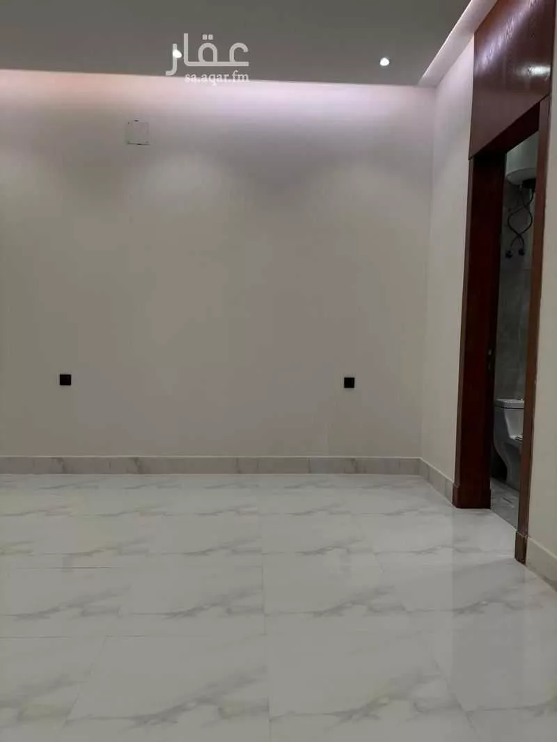 4 bedroom apartment in Al Hazm, Riyadh 11