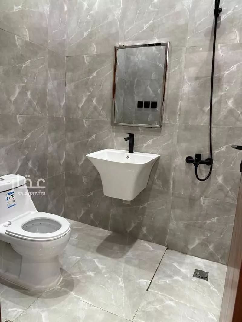 4 bedroom apartment in Al Hazm, Riyadh 15