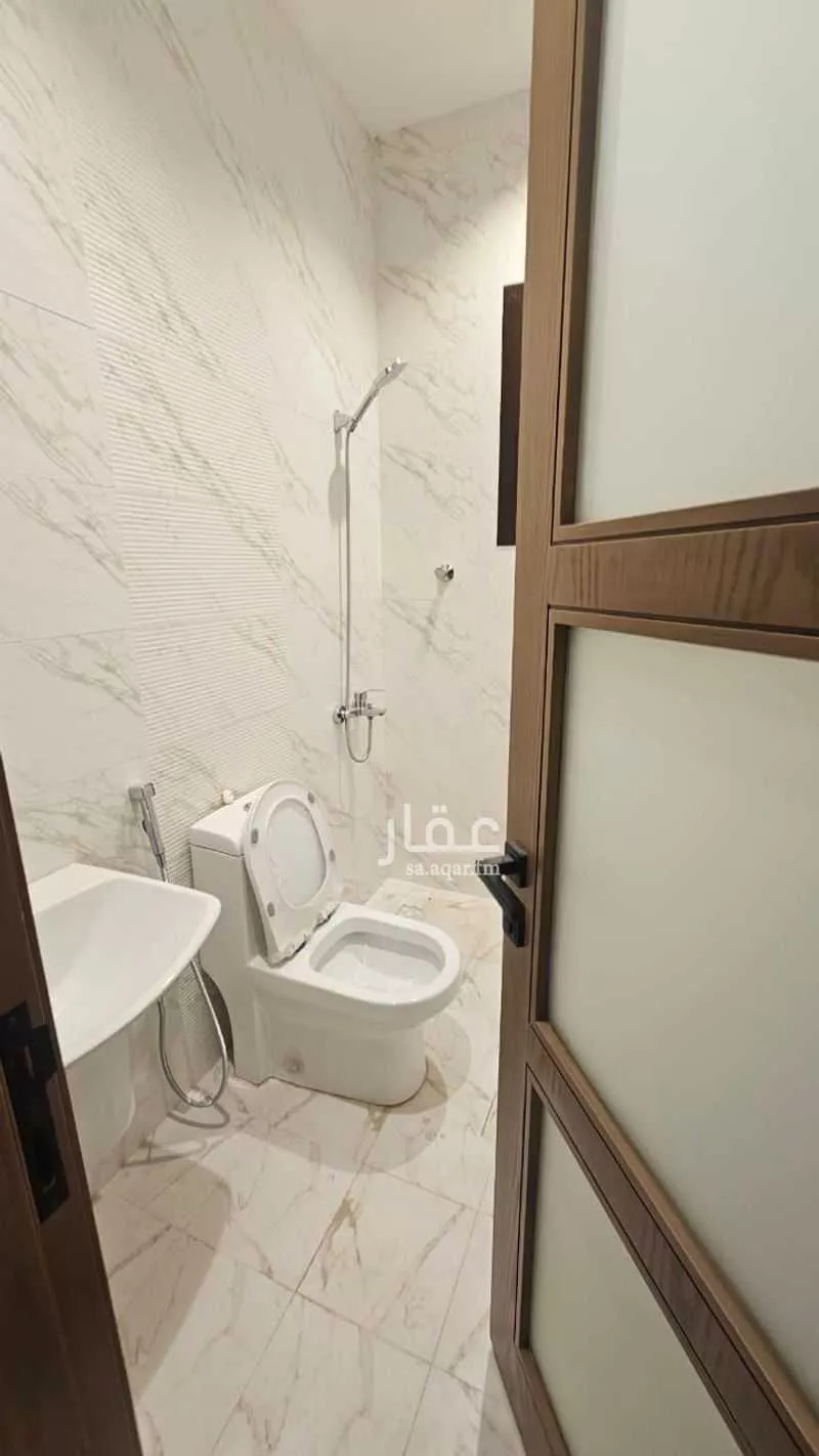 2 bedroom apartment in Dhahrat Laban 7