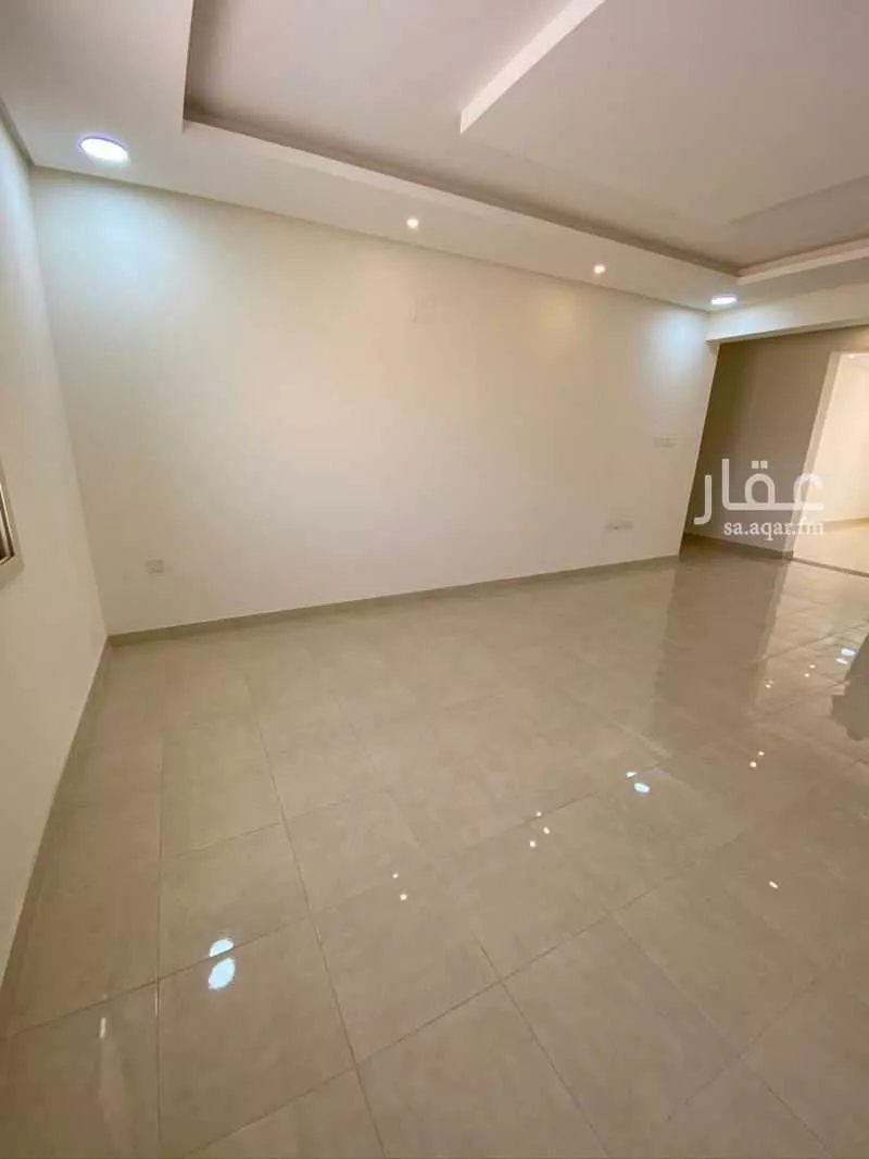 4 bedroom apartment in Okaz 5