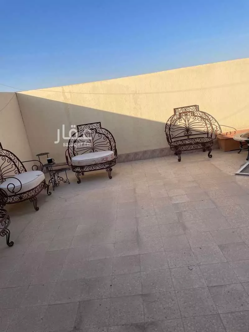 شقة 4 غرف في المنار 2