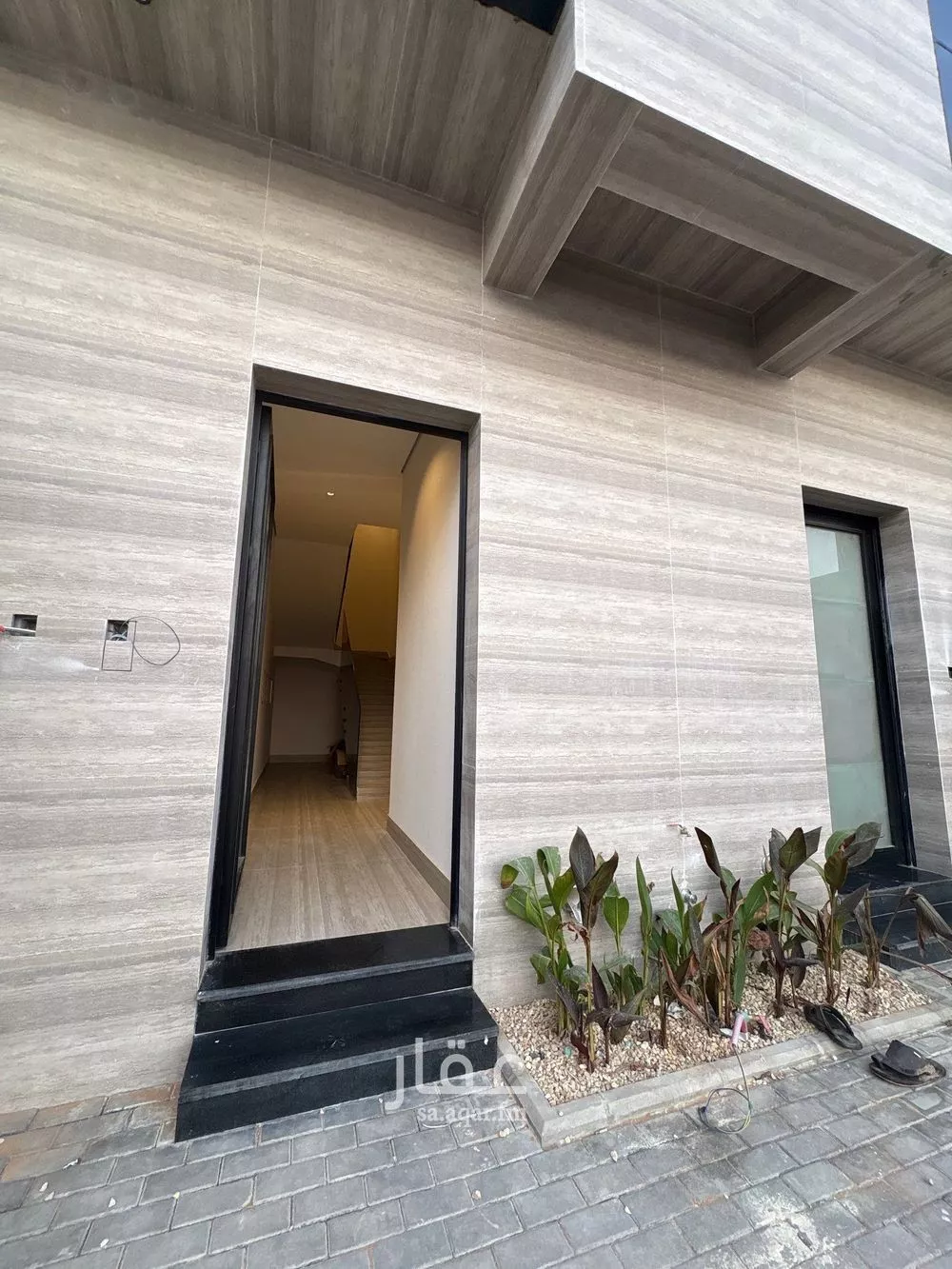 3 bedroom floor in Al Narjis 4