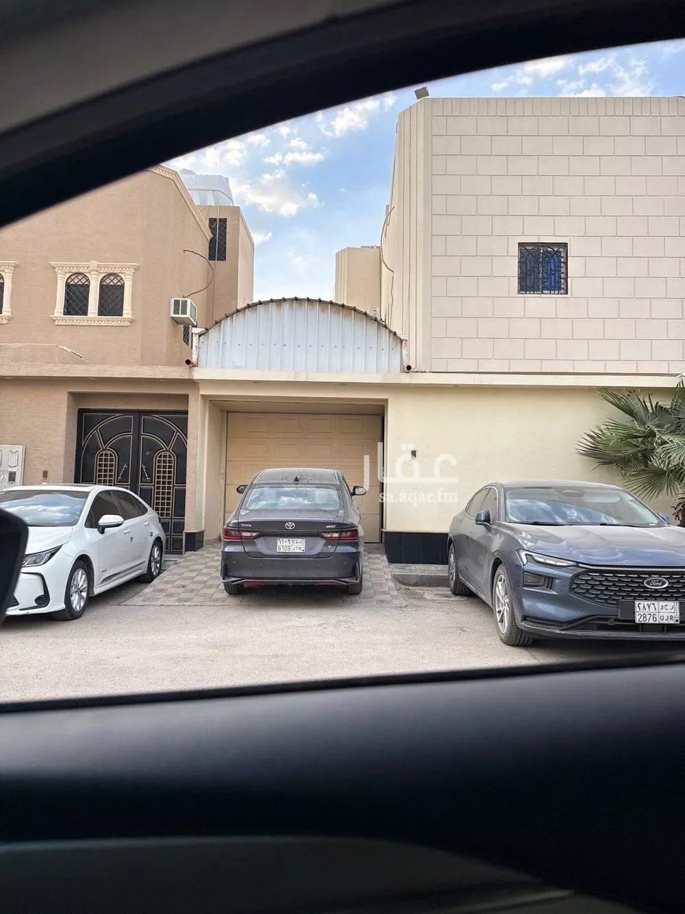 8 bedroom floor in Irqah 2