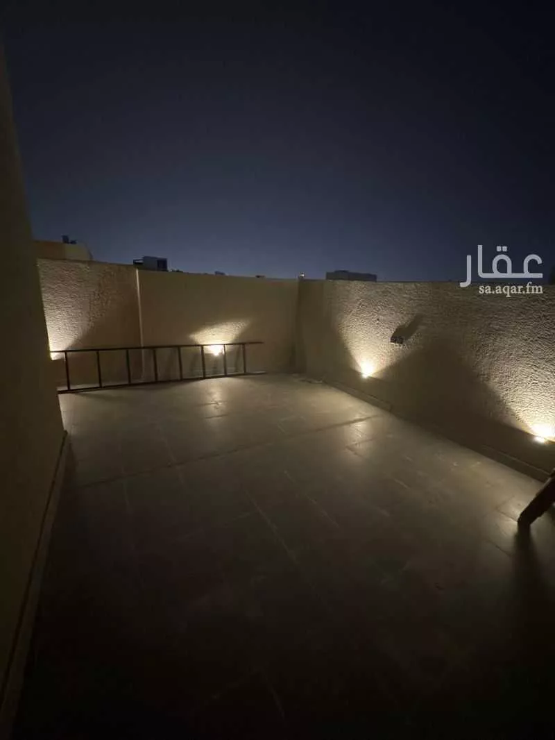 4 bedroom floor in Granada 3