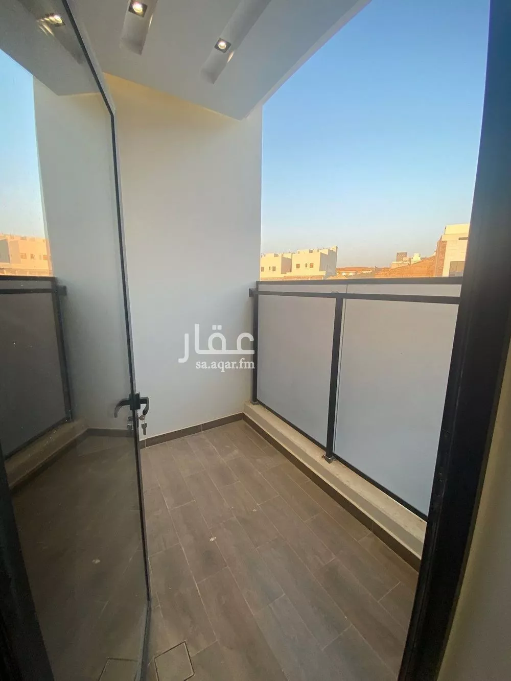 دور 5 غرف في الشرق 10