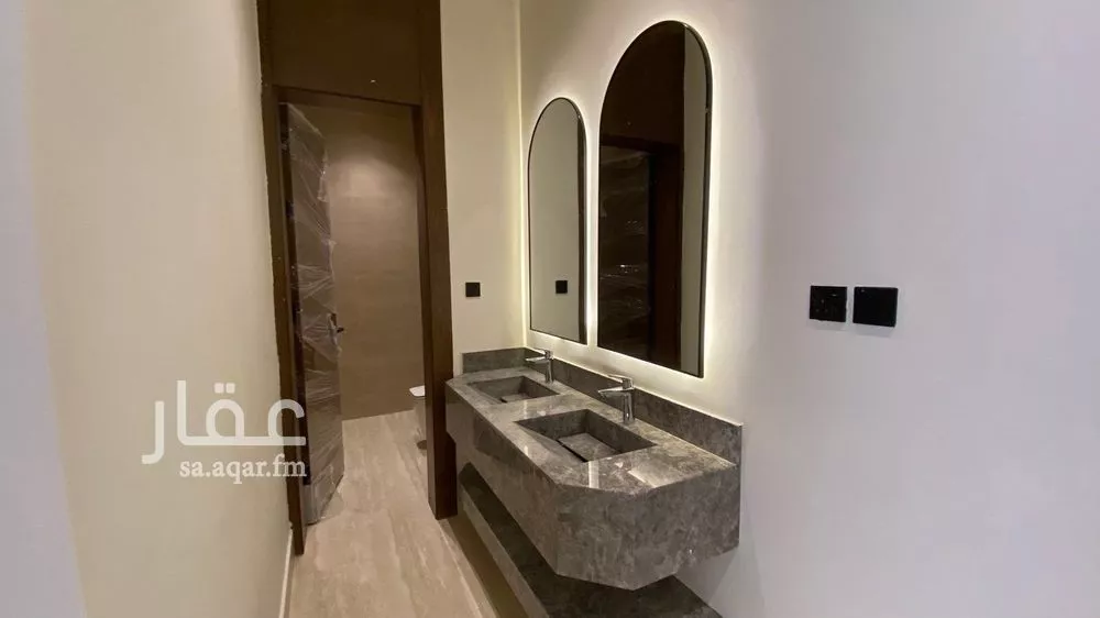5 bedroom floor in Al Yarmouk 5