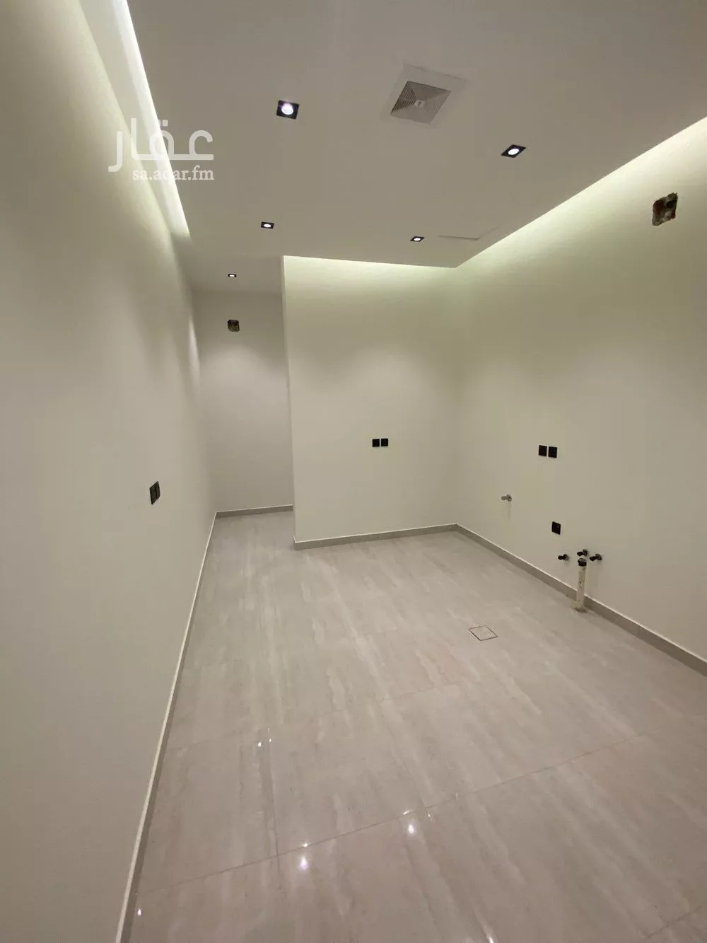 4 bedroom floor in Ash Sharq 4