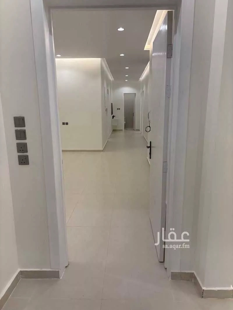 7 bedroom floor in Dirab 3
