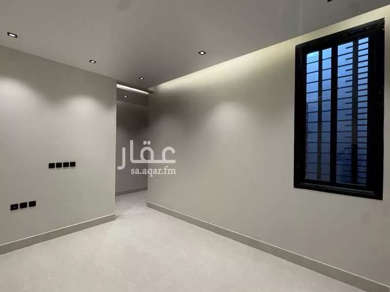 3 bedroom floor in Al Janadriyah 8