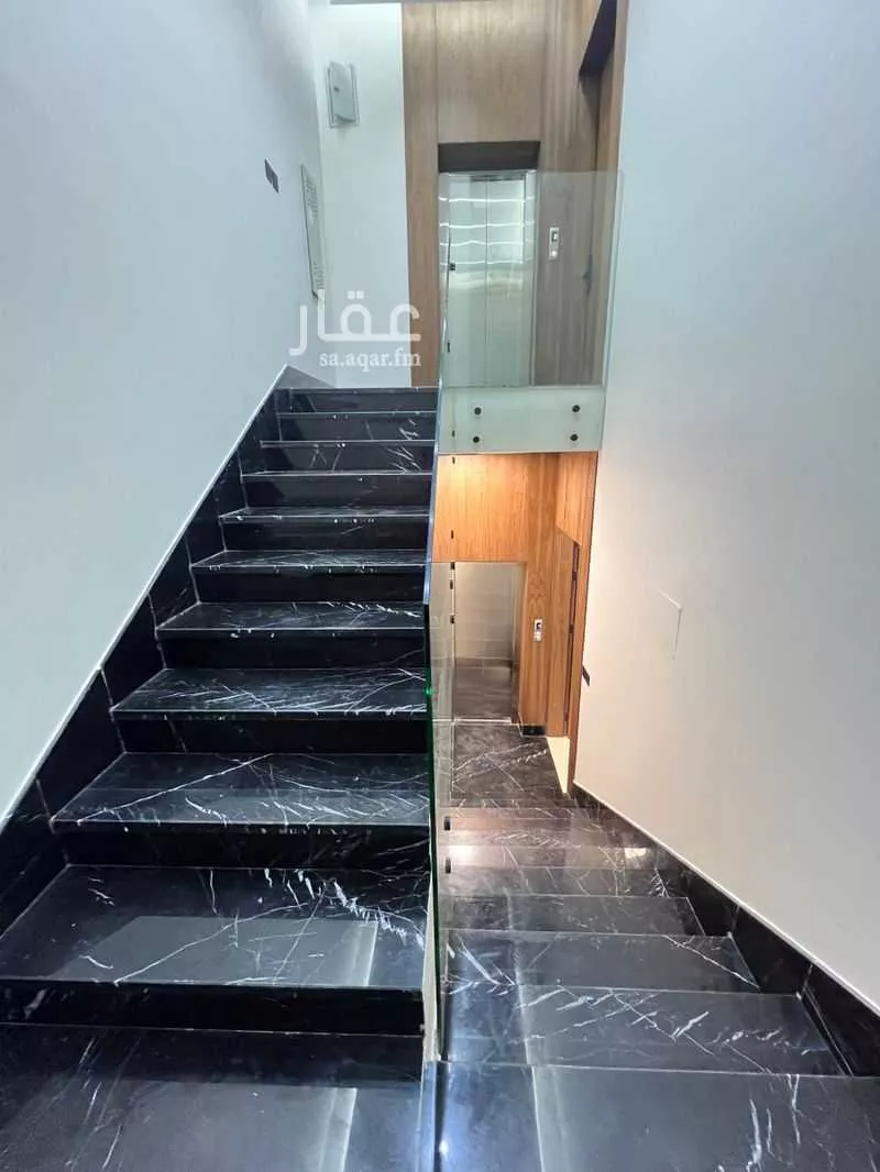 5 bedroom floor in Al Rimal 3