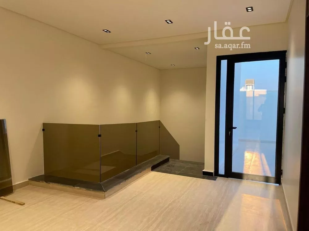 دور 3 غرف في السويدي الغربي 14