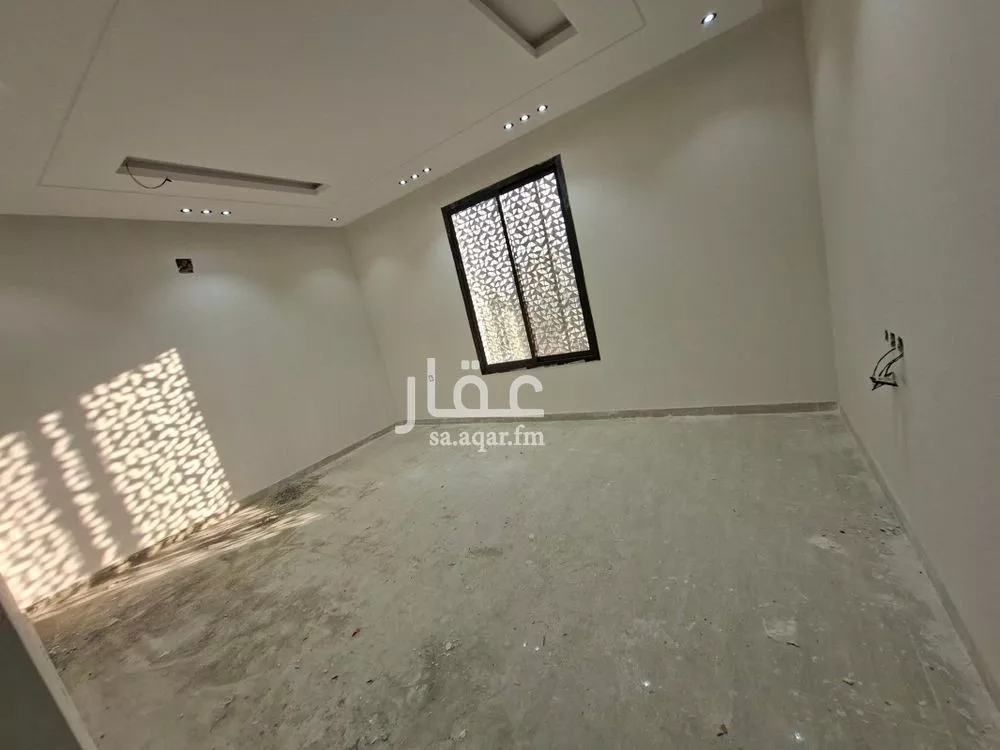 دور 4 غرف في الحزم 8
