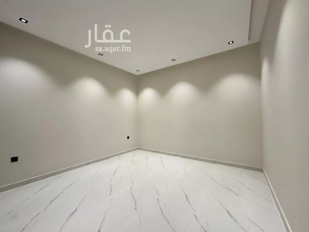 دور 5 غرف في عكاظ 11