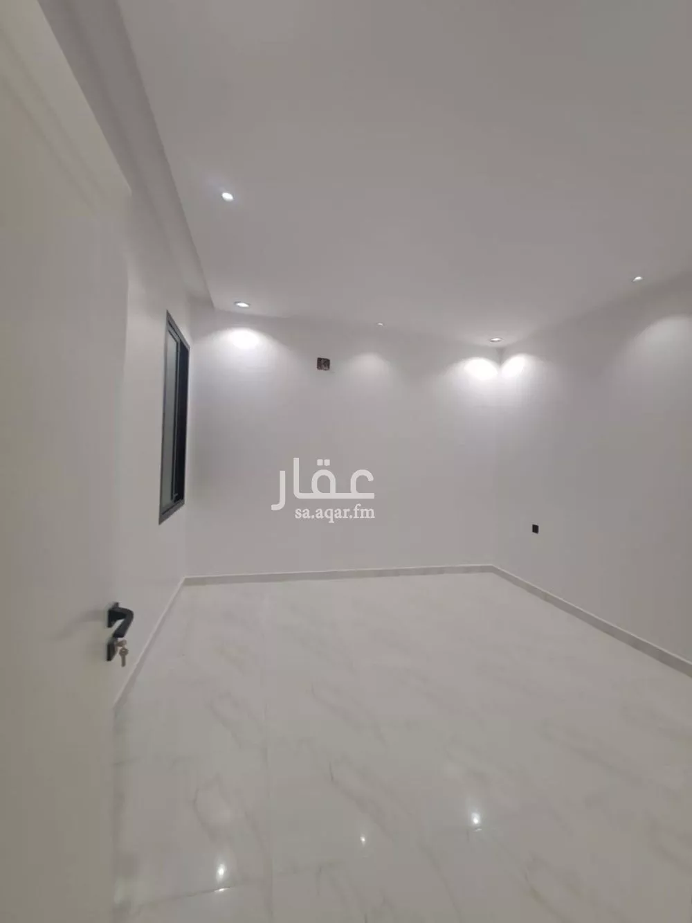 دور 3 غرف في السويدي 10