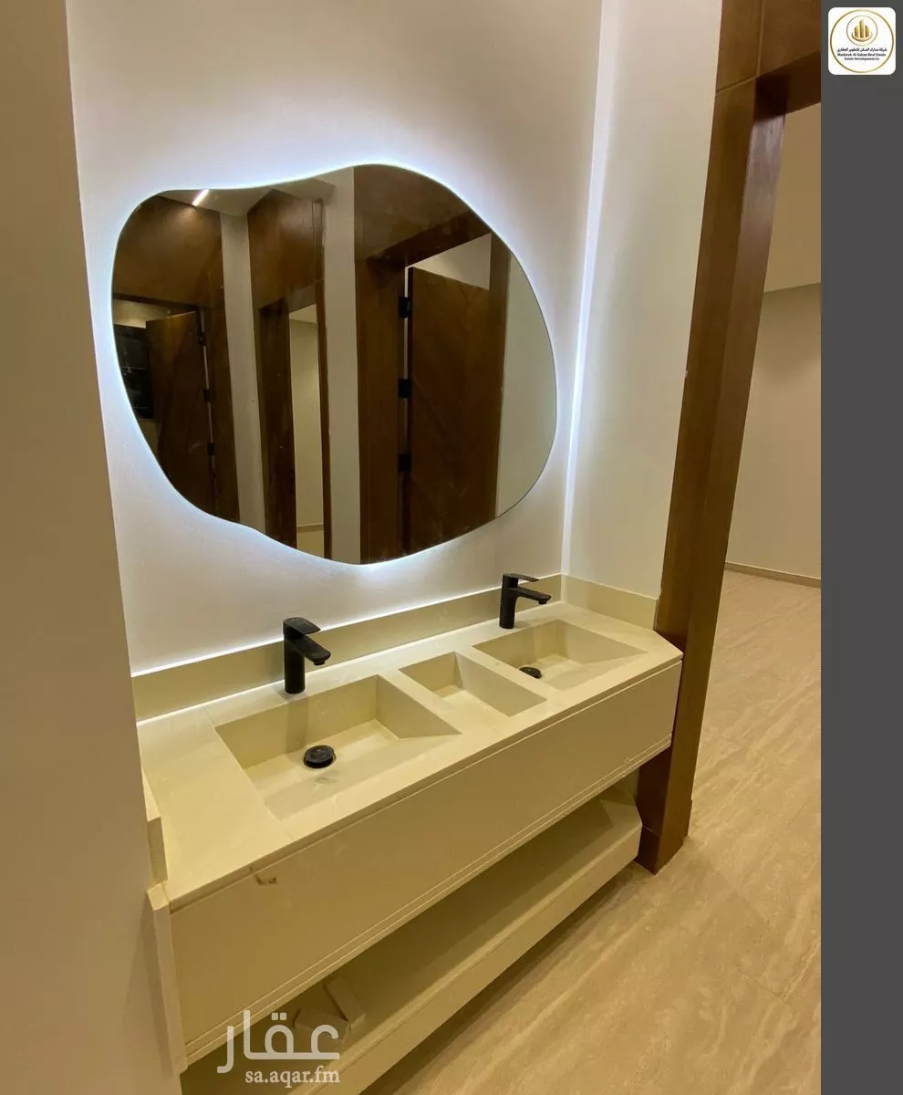 5 bedroom floor in Tuwaiq 12