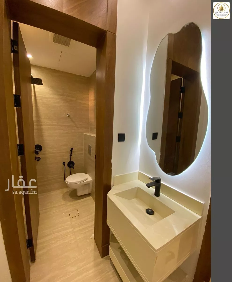 5 bedroom floor in Tuwaiq 22