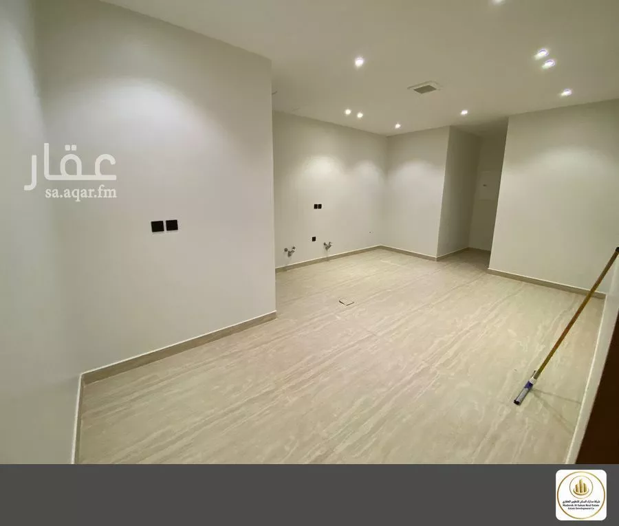 5 bedroom floor in Tuwaiq 7