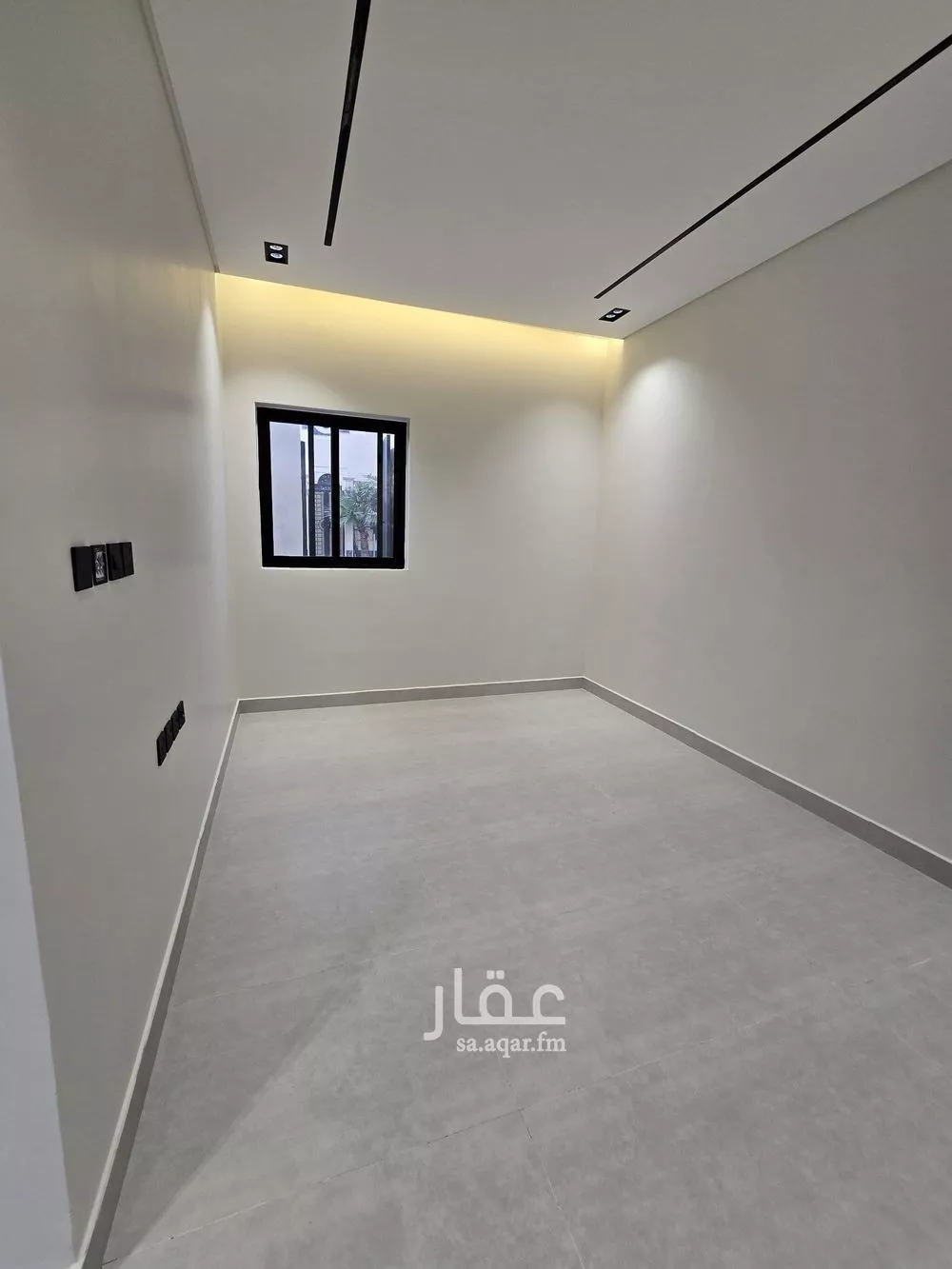دور 5 غرف في السويدي 8