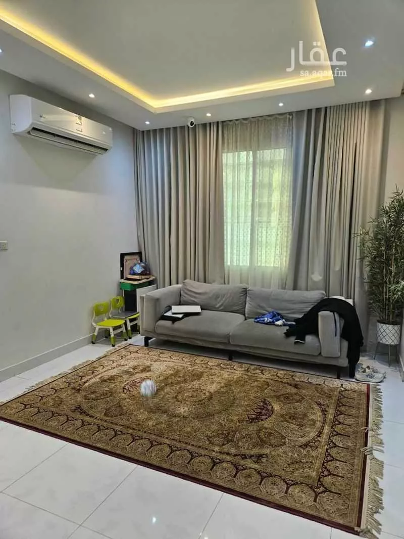 5 bedroom apartment in Al Shuhada, Riyadh 7