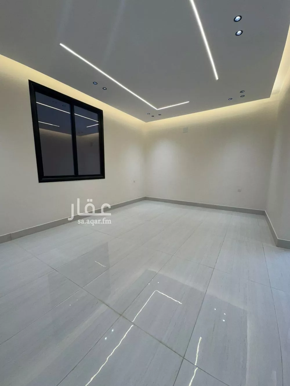 6 bedroom floor in Al Janadriyah 5