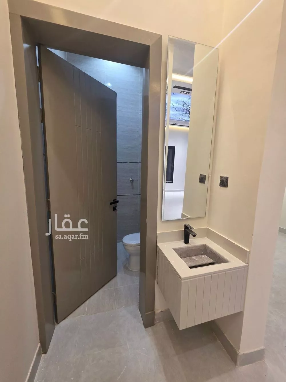 5 bedroom floor in Taibah 12