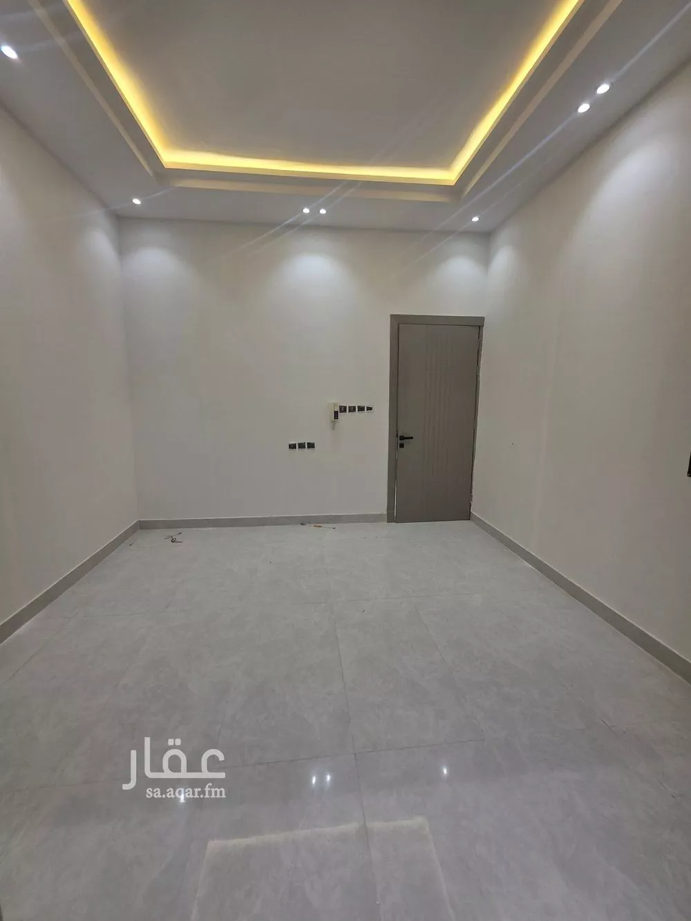 5 bedroom floor in Taibah 16
