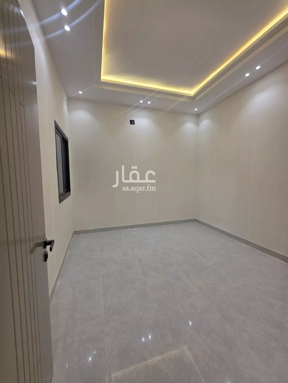 5 bedroom floor in Taibah 17