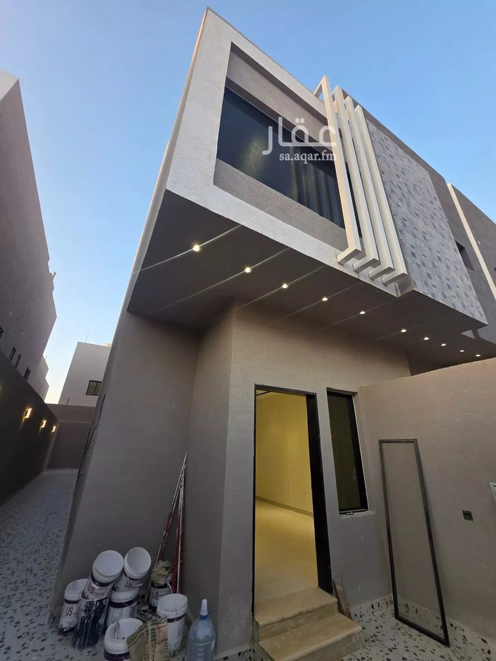 5 bedroom floor in Taibah 3