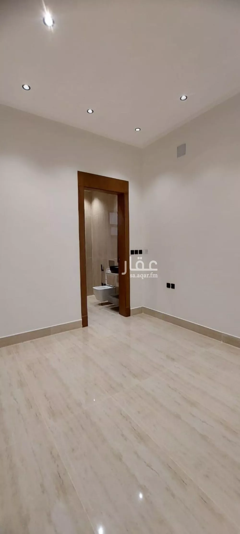 5 bedroom floor in Dhahrat Namar 13