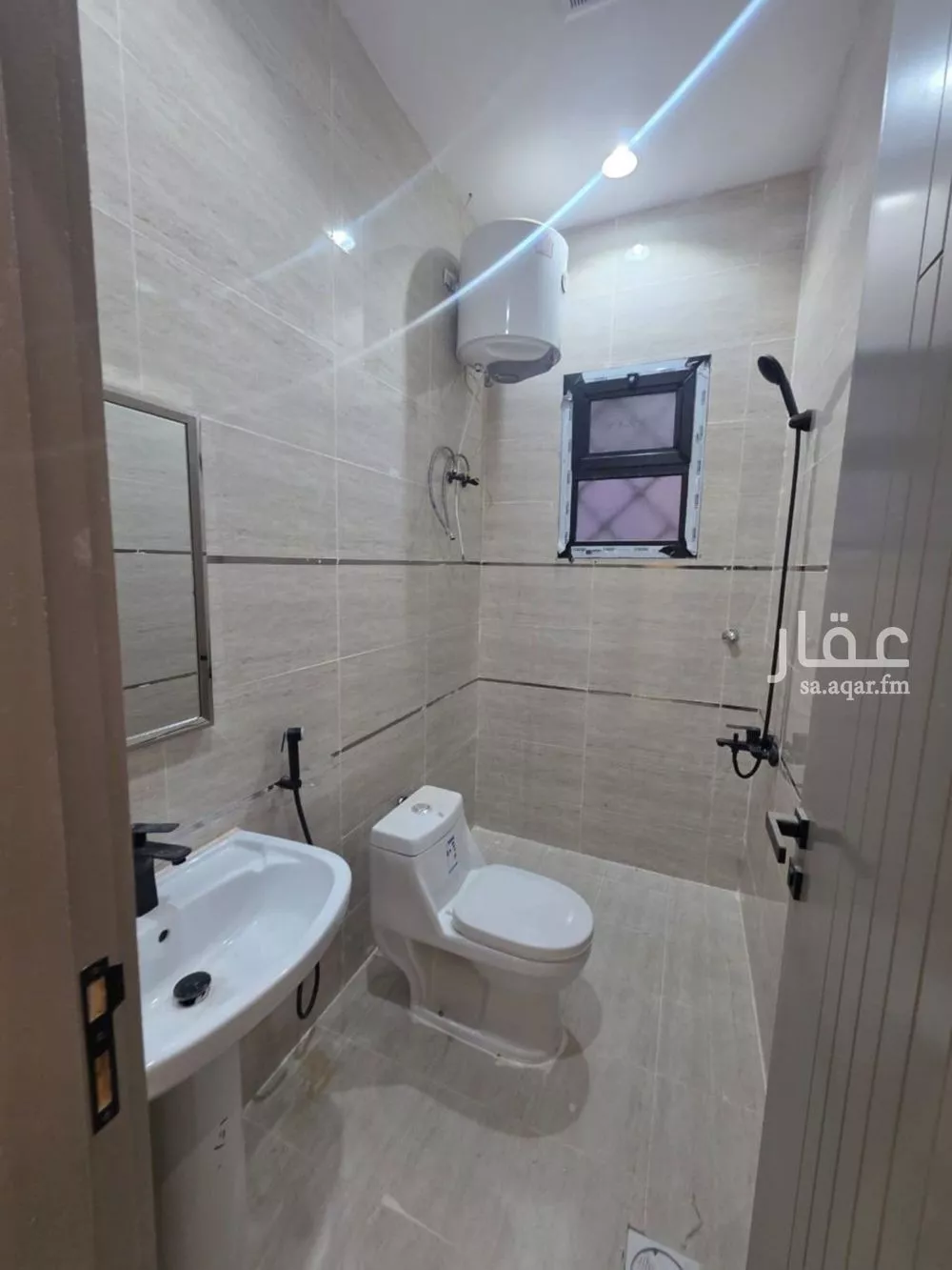 5 bedroom floor in Taibah 16