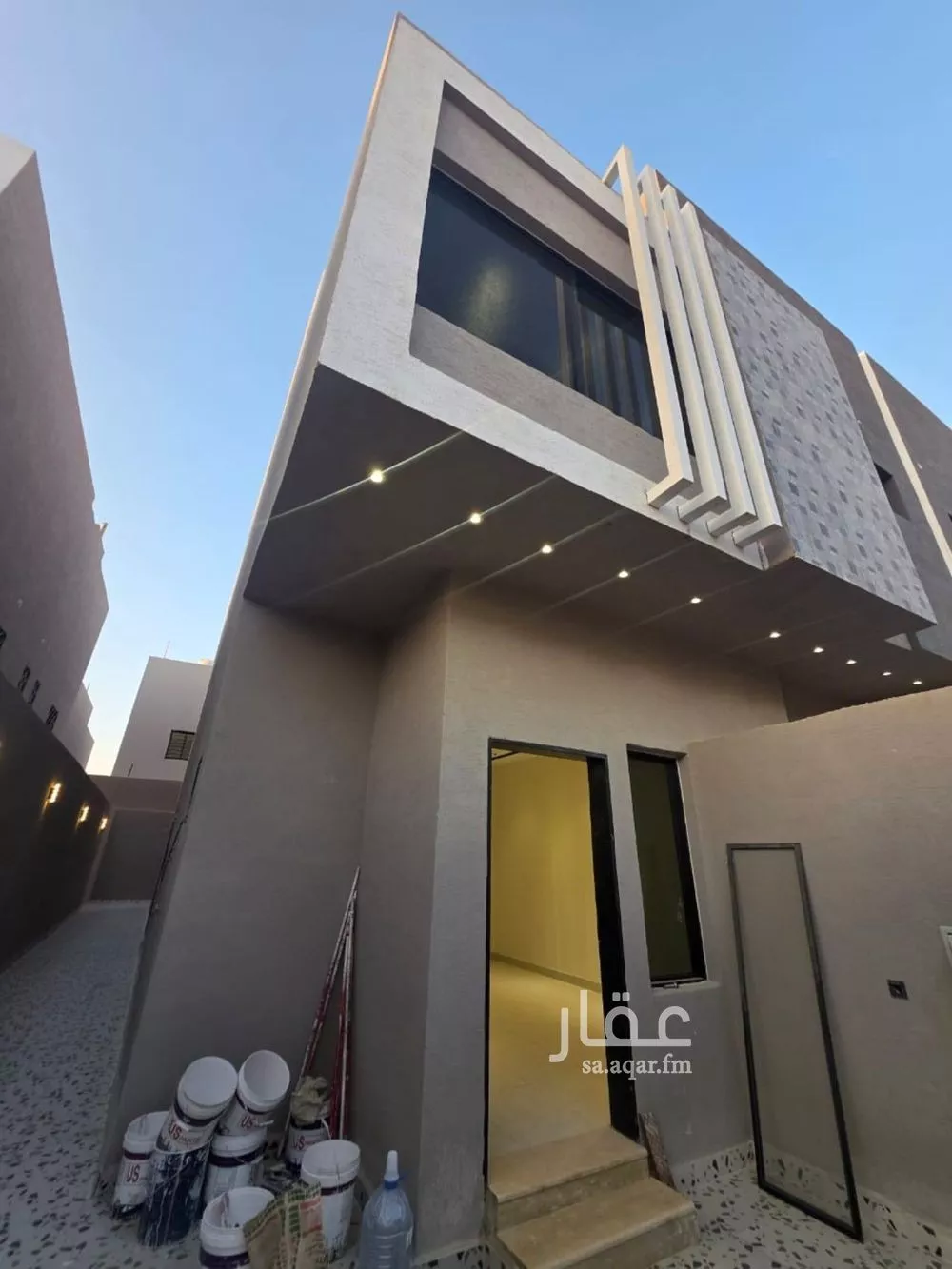 5 bedroom floor in Taibah 5