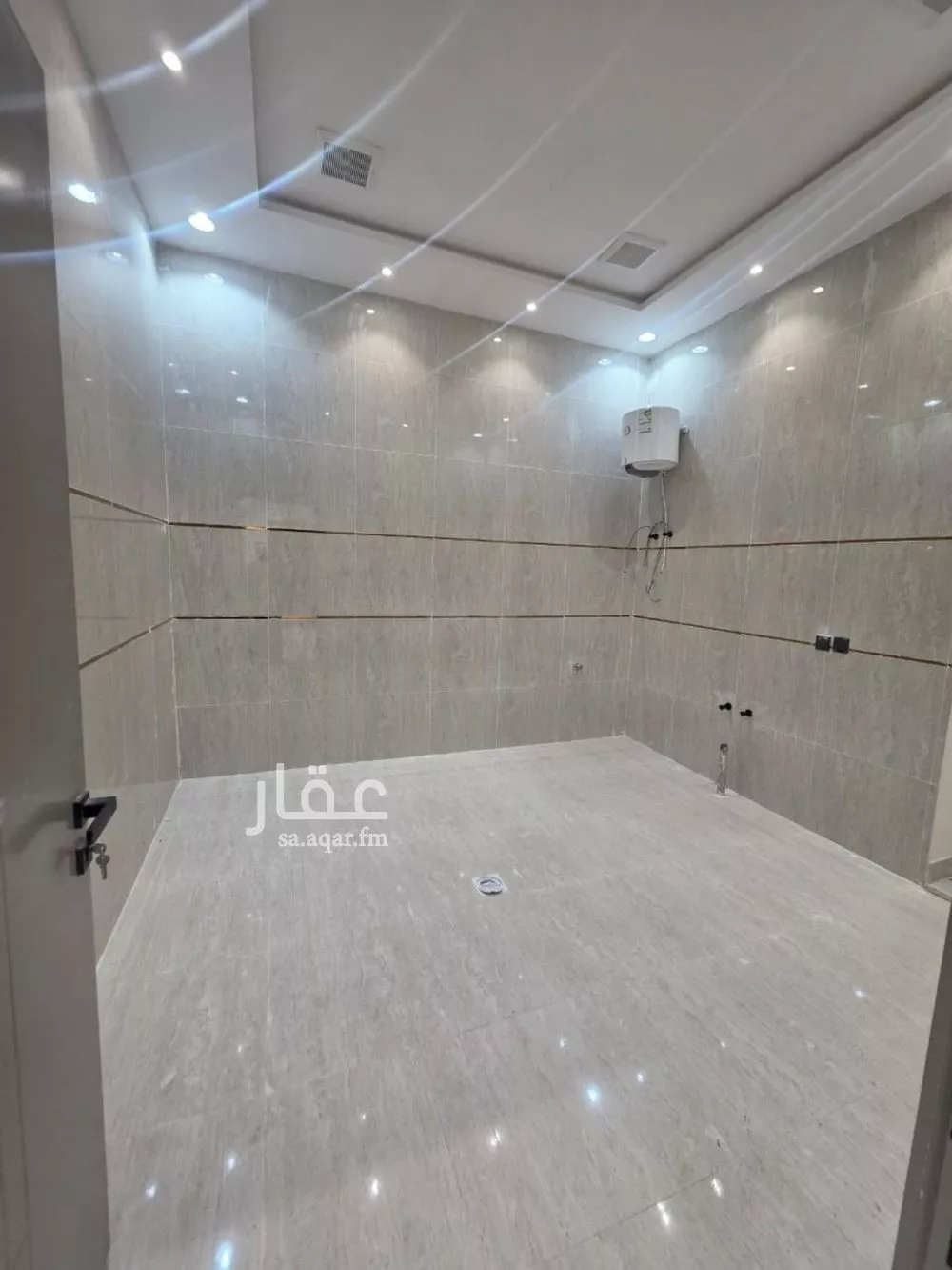 5 bedroom floor in Taibah 10