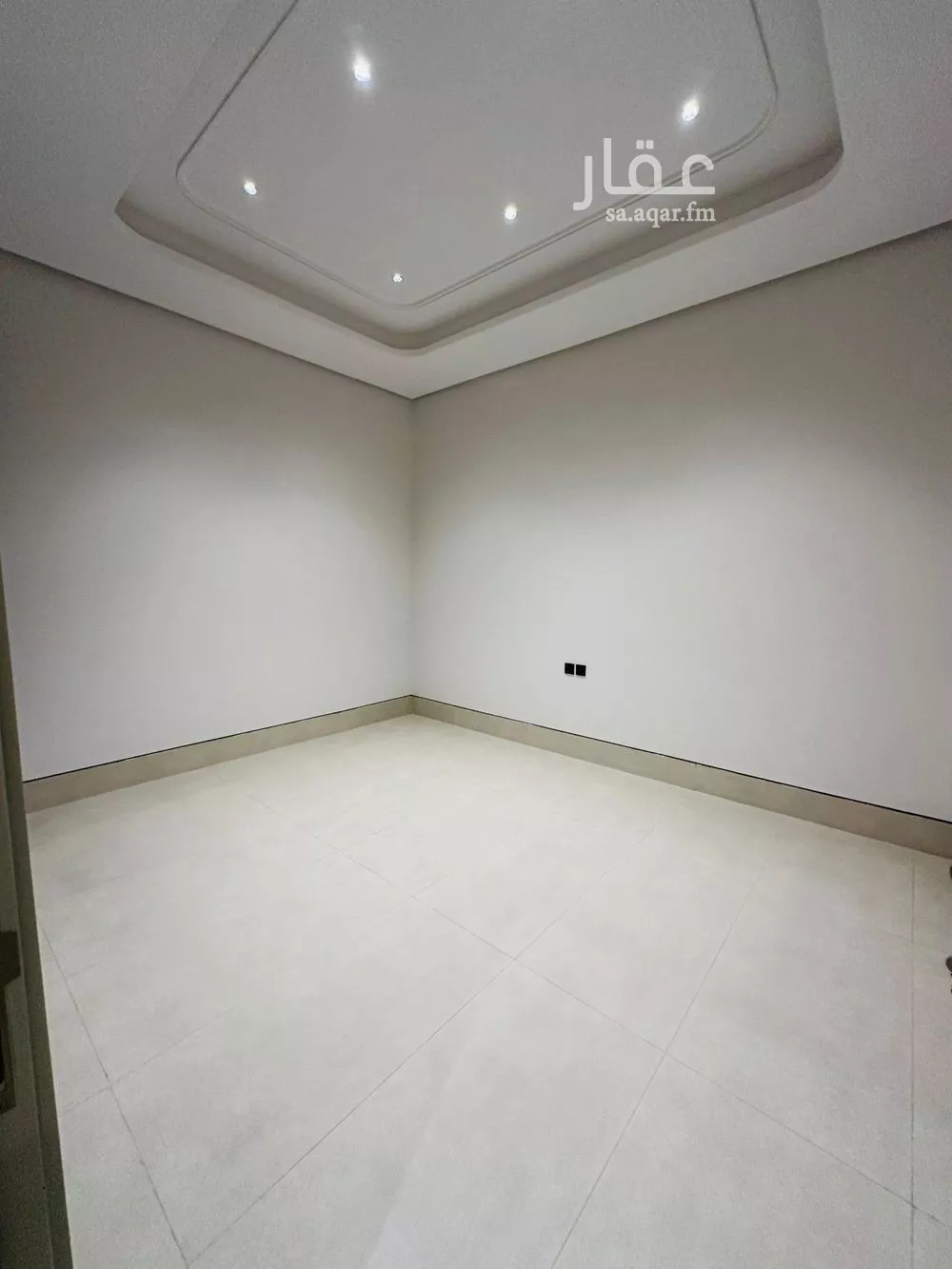 4 bedroom floor in Al Rimal 13