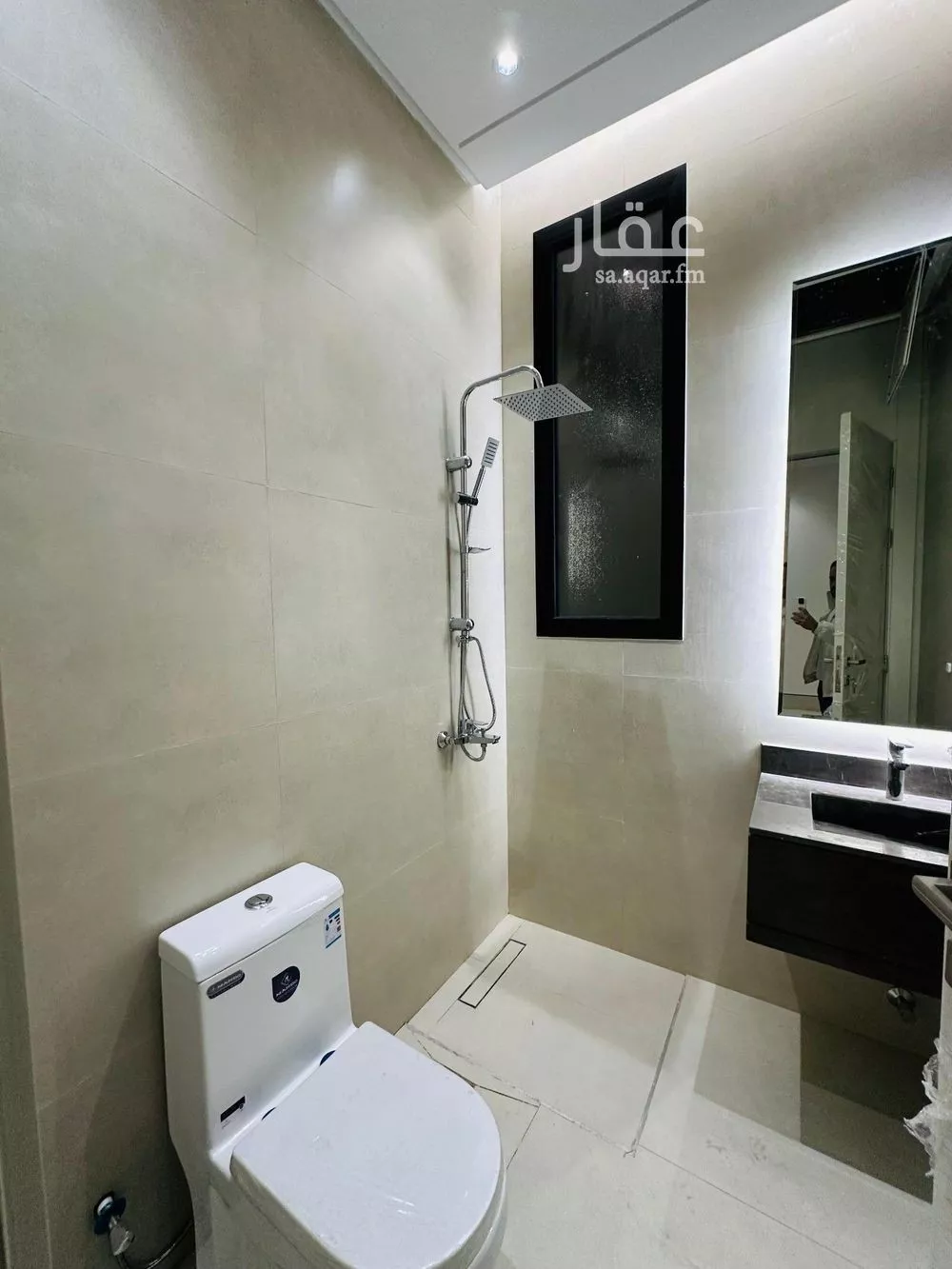 4 bedroom floor in Al Rimal 15