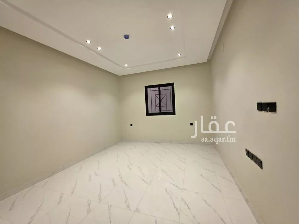 5 bedroom floor in Badr 5