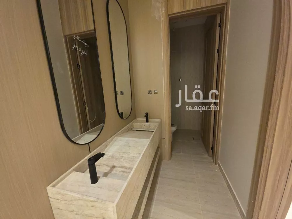 5 bedroom floor in Badr 7