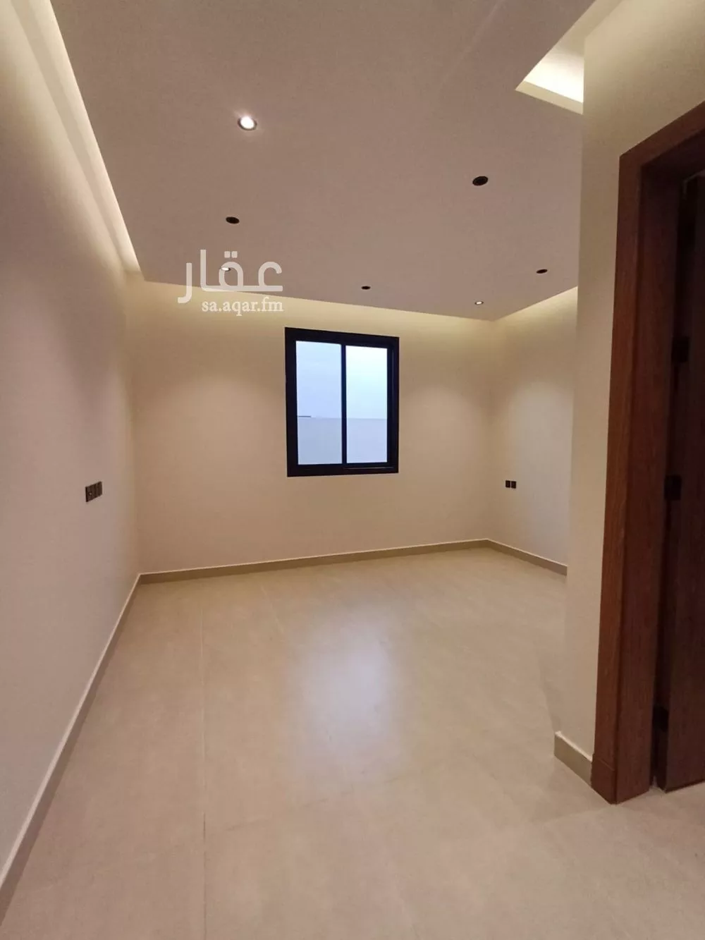 7 bedroom floor in Ash Sharq 5