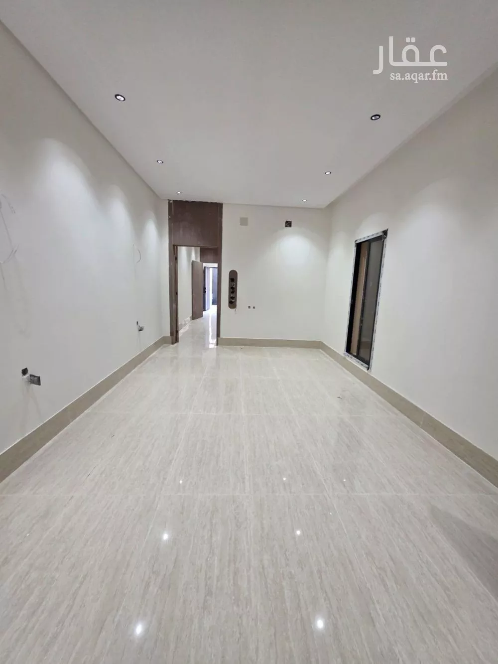 5 bedroom floor in Tuwaiq 6