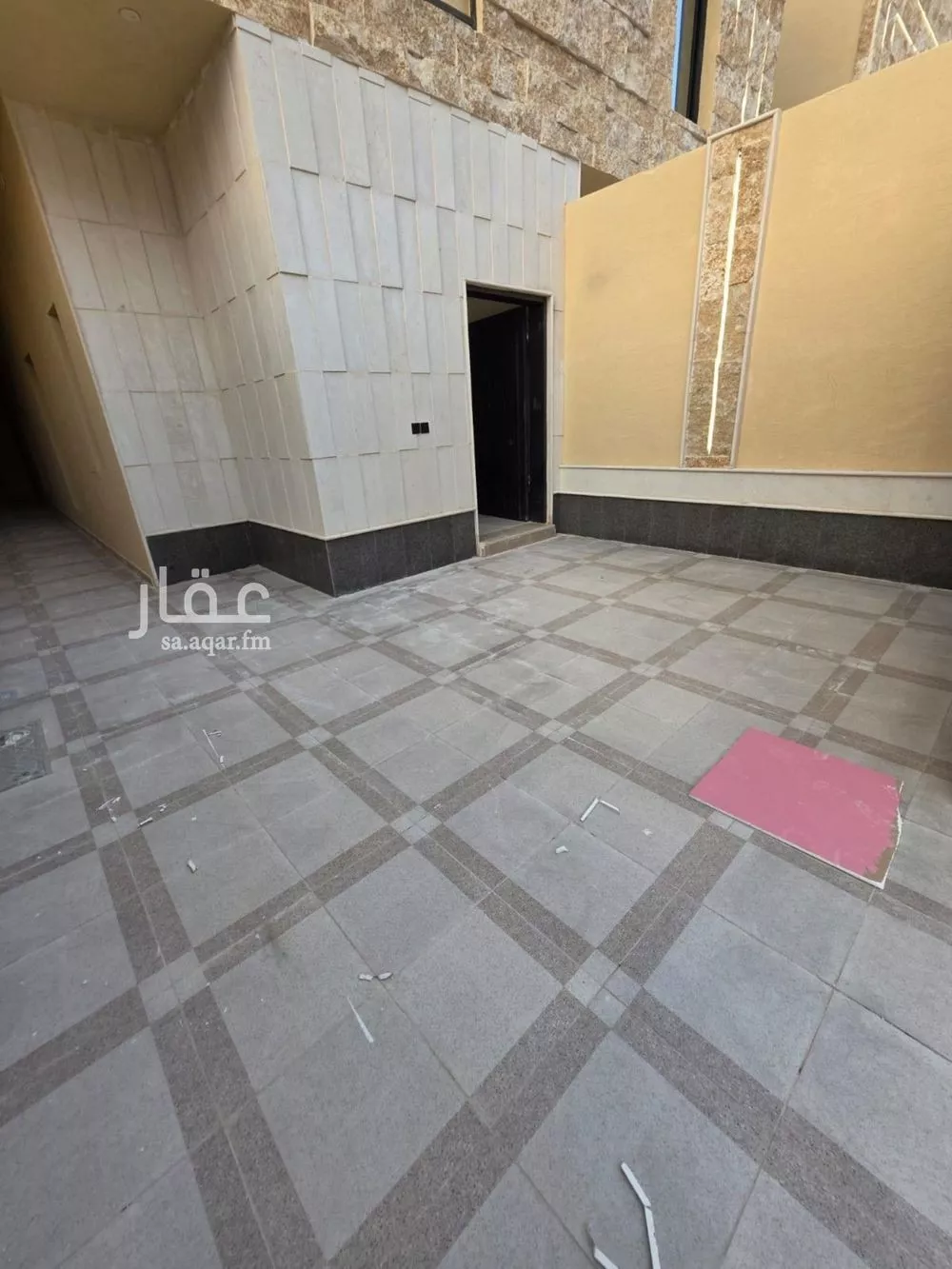 5 bedroom floor in Tuwaiq 9
