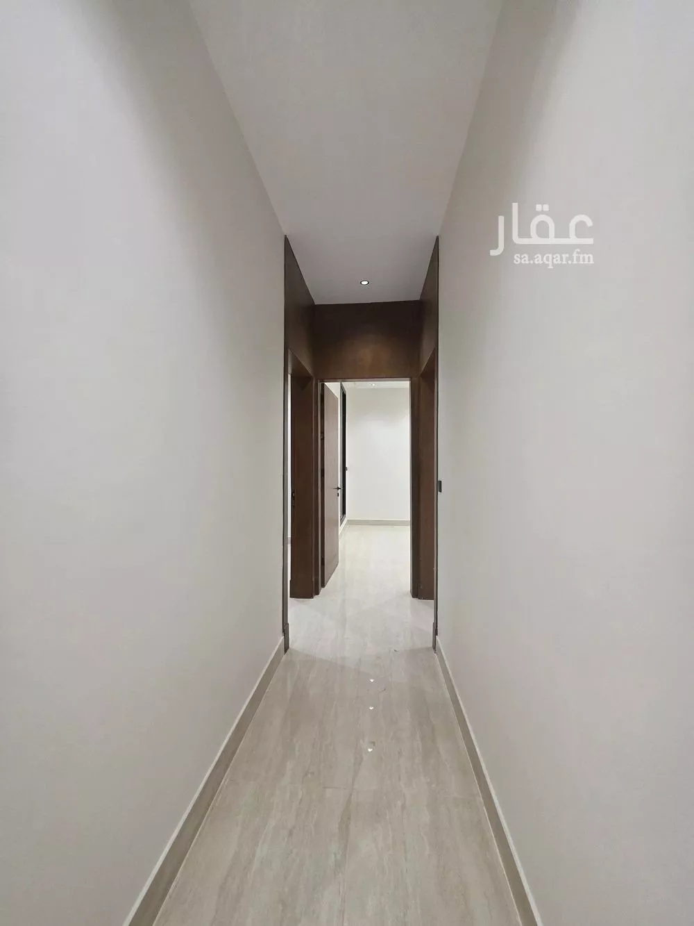 4 bedroom floor in Dhahrat Namar 15