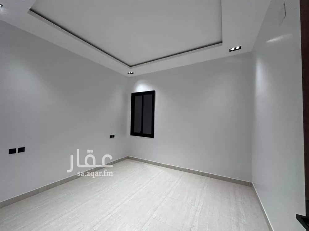 دور 4 غرف في طيبة 16
