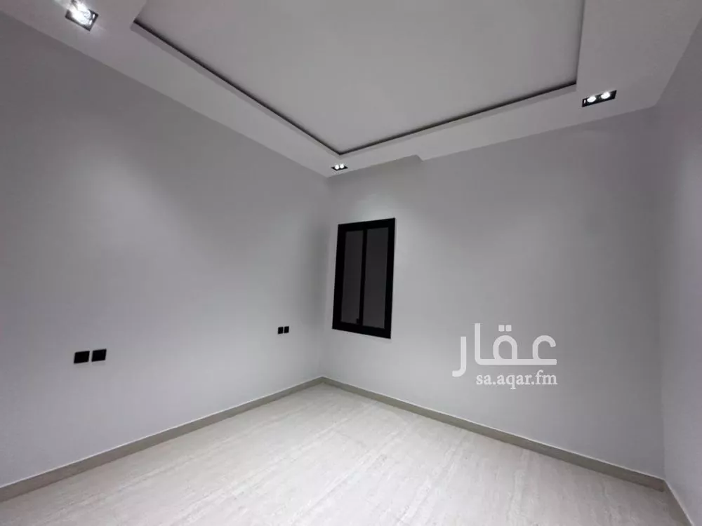 دور 4 غرف في طيبة 6