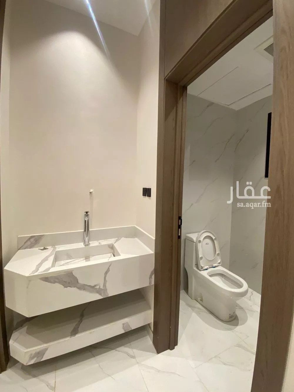 4 bedroom floor in Okaz 3