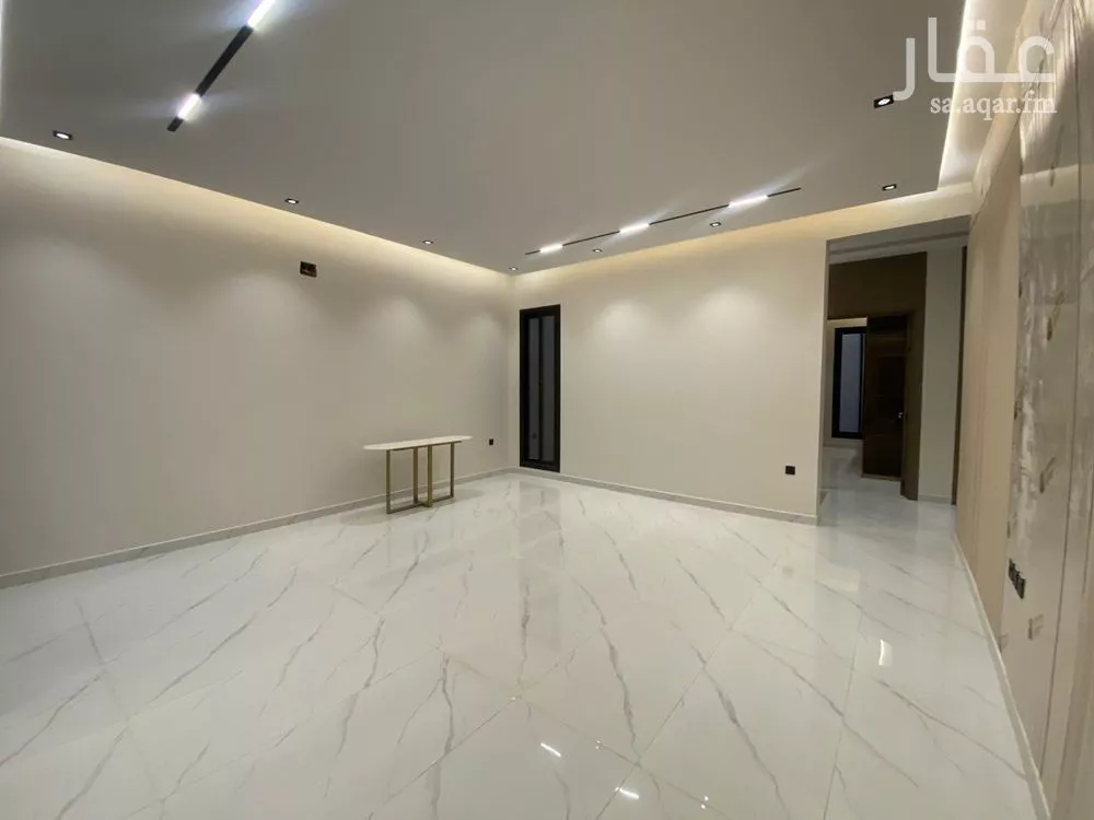 4 bedroom floor in Okaz 6